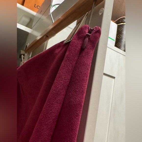 Zara Cherry Red/Wine color Suede Skirt Soft - Picture 8 of 8